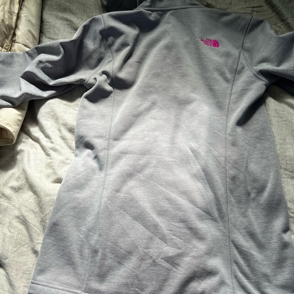 The north face women’s jacket, light grey, medium - Picture 2 of 4